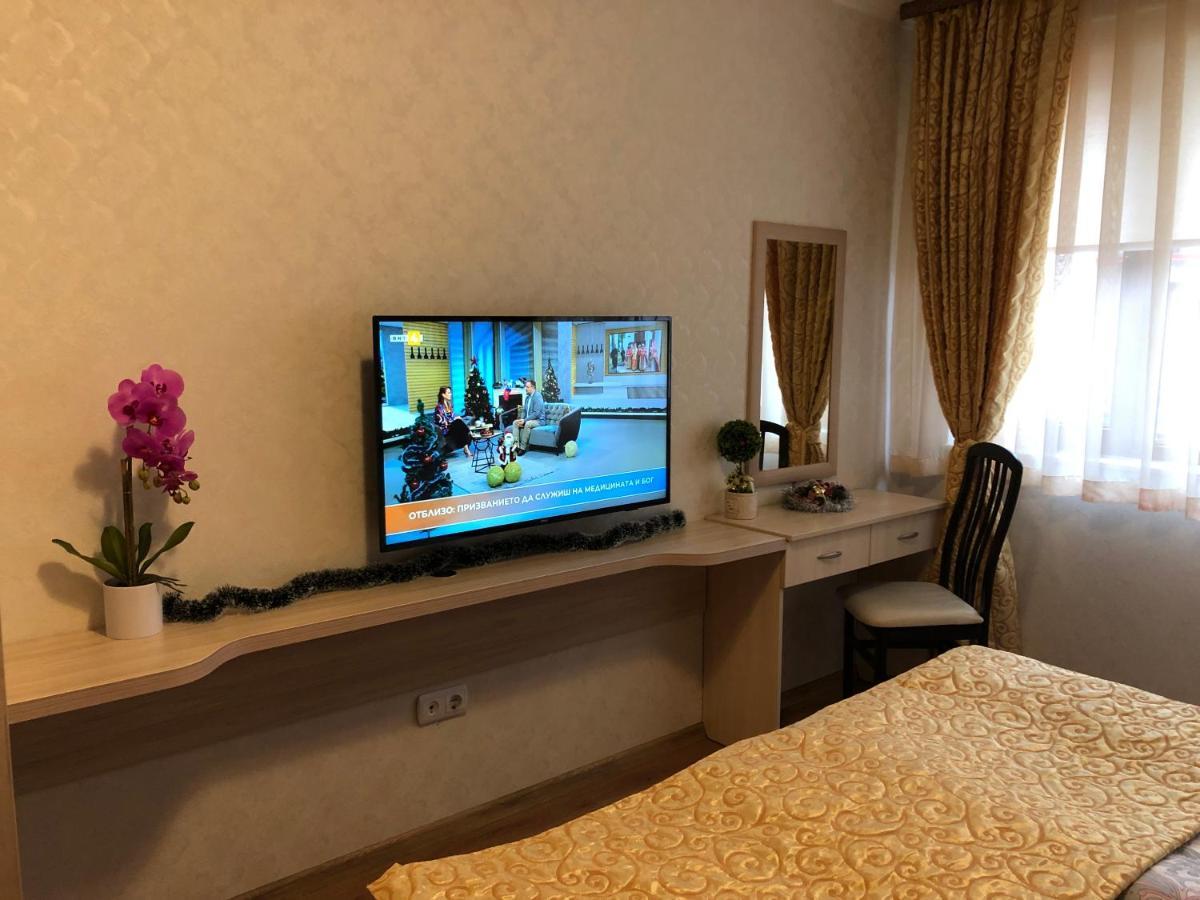 Apartment 507 The Castle 1 ปอมโปโรโว ภายนอก รูปภาพ